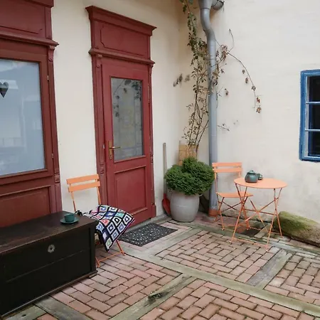 Carovny Apartman Apartment