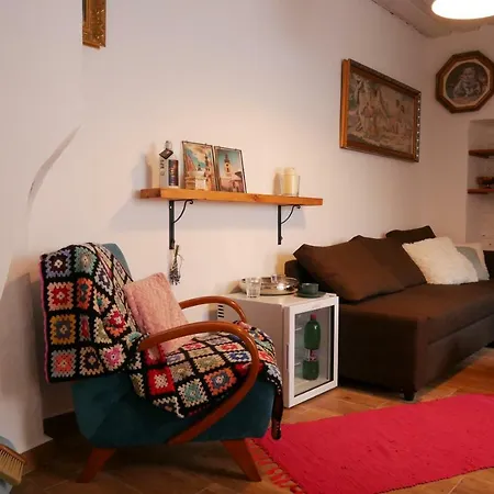 Apartment Carovny Apartman