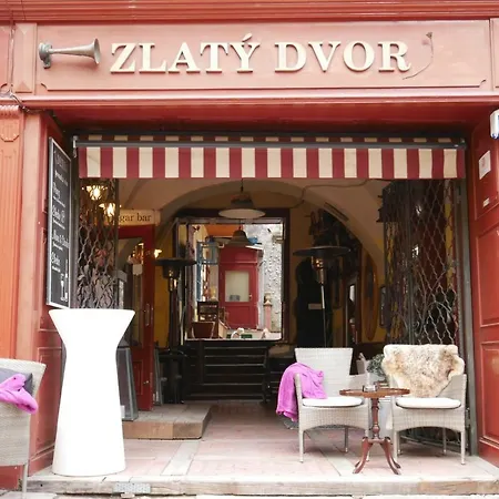 Carovny Apartman